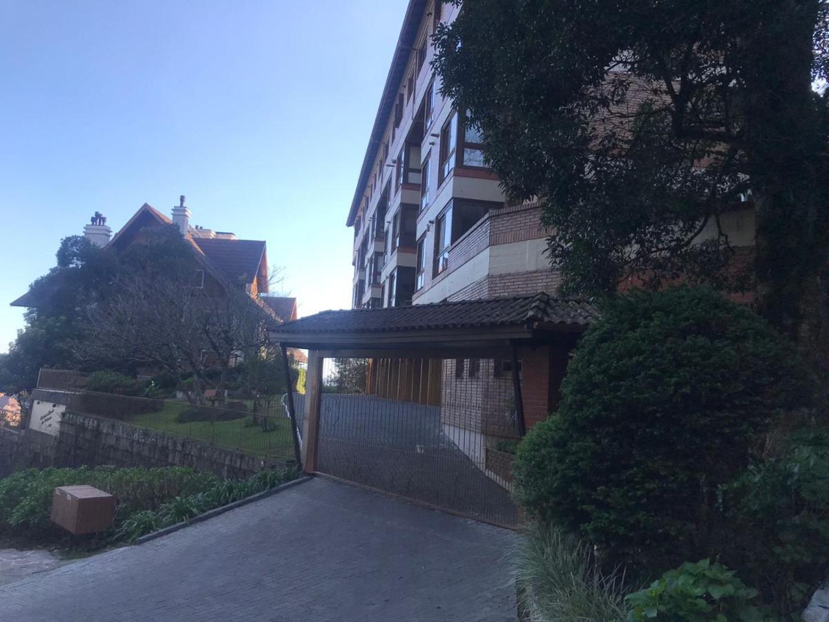 Flat Gramado Centro - Proximo Da Rua Cobertaアパートメント エクステリア 写真