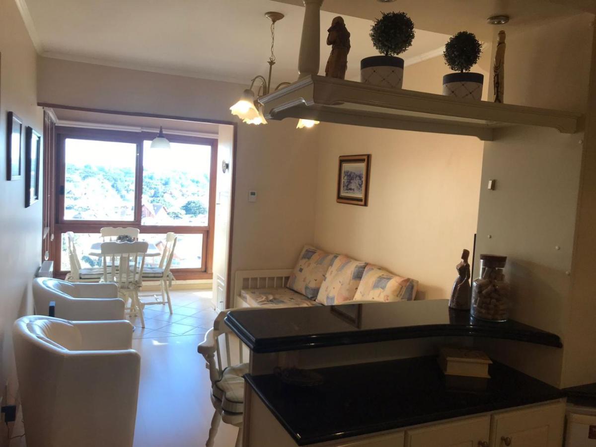 Flat Gramado Centro - Proximo Da Rua Cobertaアパートメント エクステリア 写真